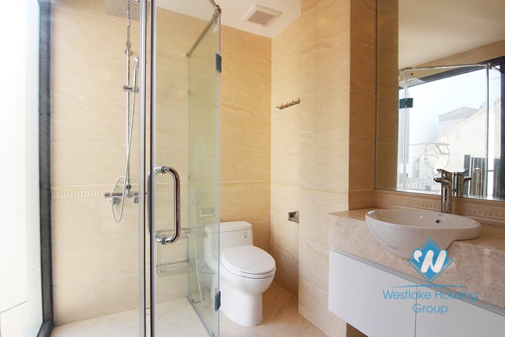 Bright and Brand new studio for rent in Dang Thai Mai, Tay Ho area.